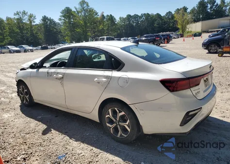 2021 Kia Forte Fe из США, поврежденный, VIN 3KPF24AD7ME347738